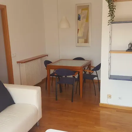Apartment Magnificent Attic In Girona